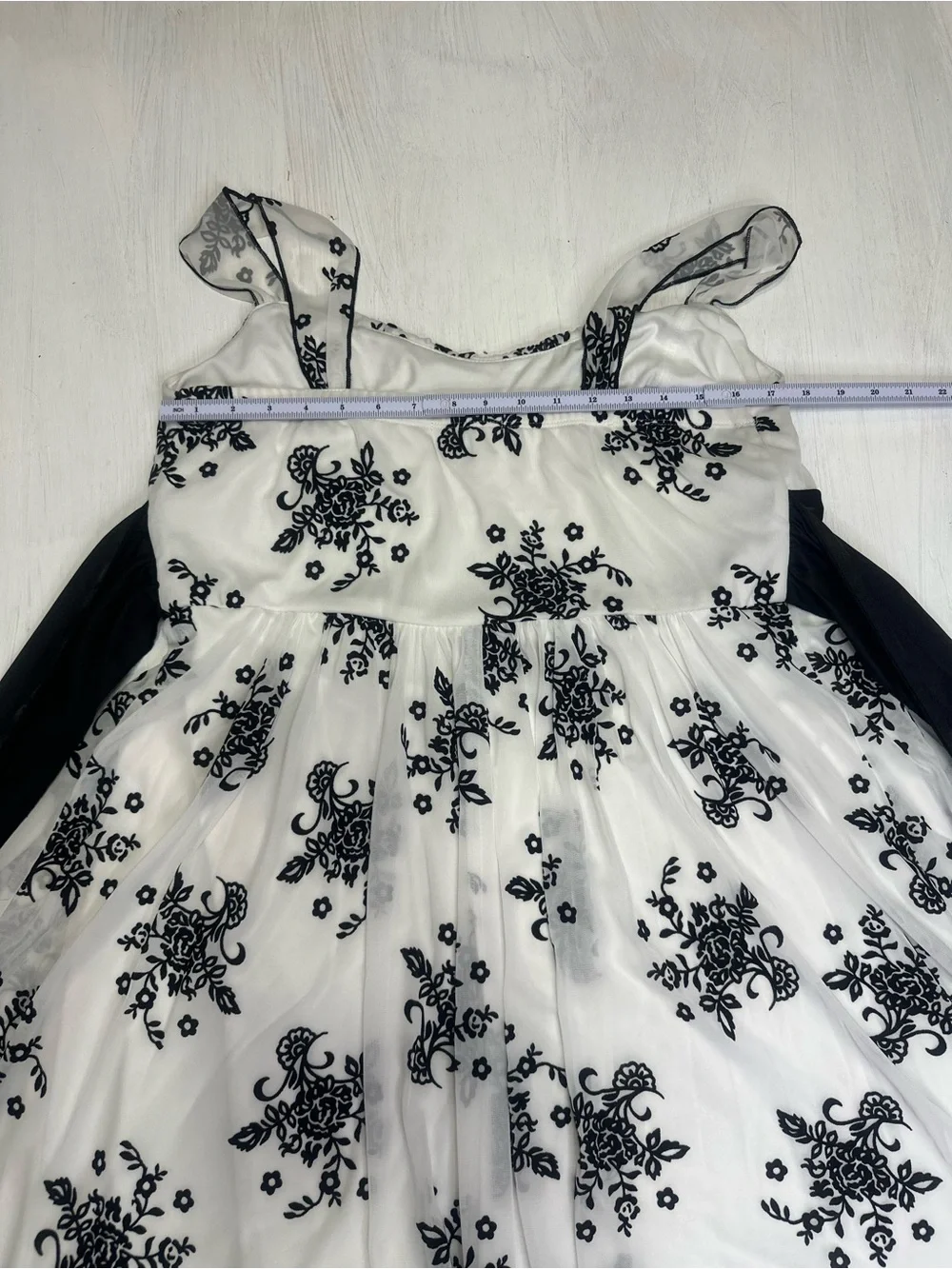 Trixxi 2X Black White Floral Flocked Dress Empire Waist Sleeveless Cocktail Plus